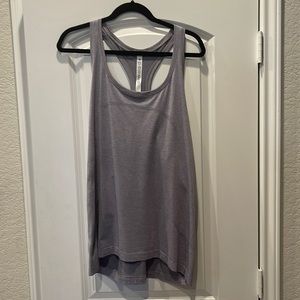 Lululemon Swiftly tech razorback 2.0